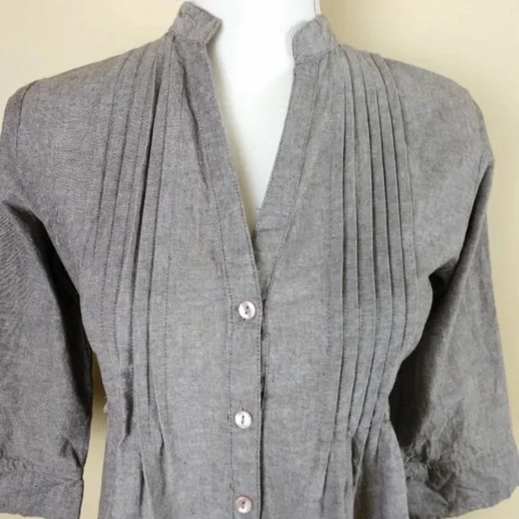 Gray Tunic Top Sz M - Picture 6 of 6